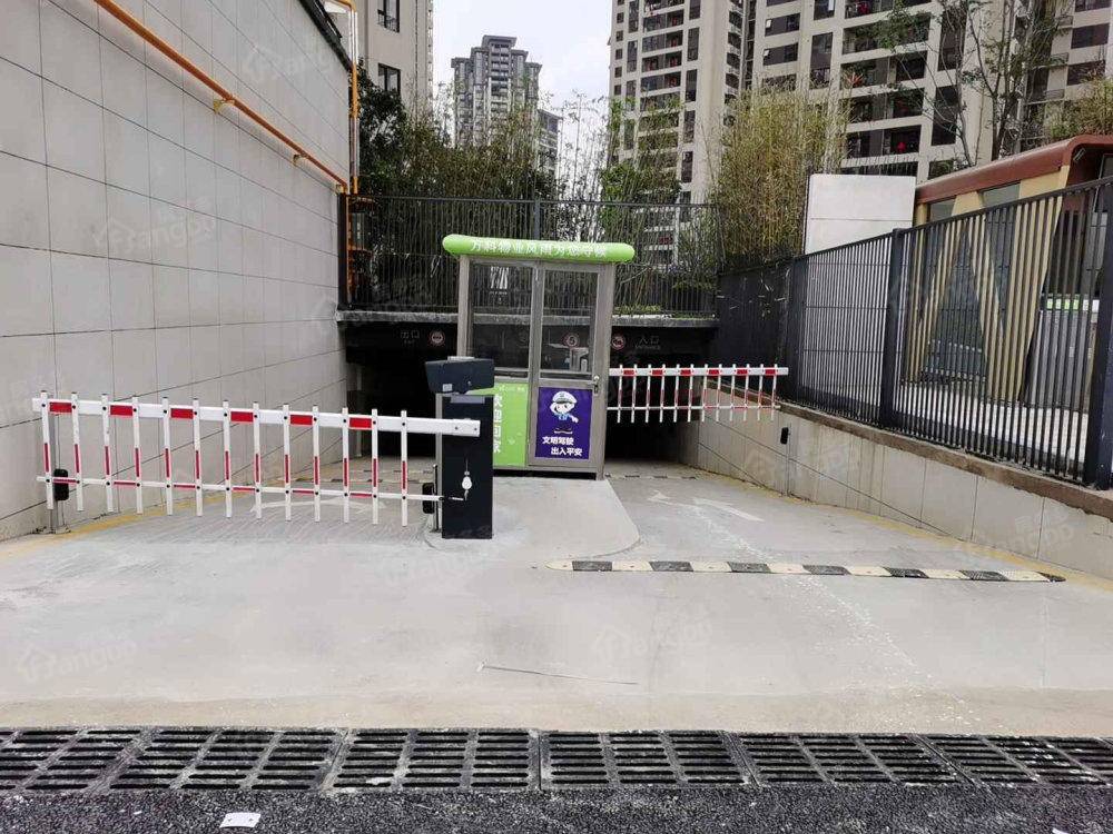万科理想城小区图片