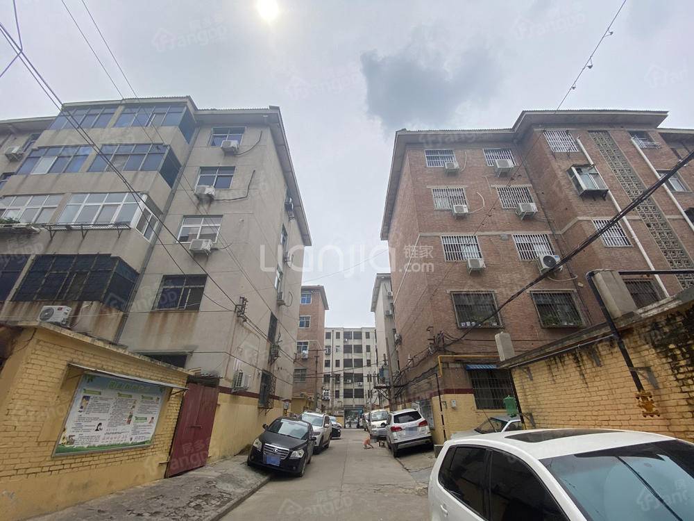 平安家属院图片