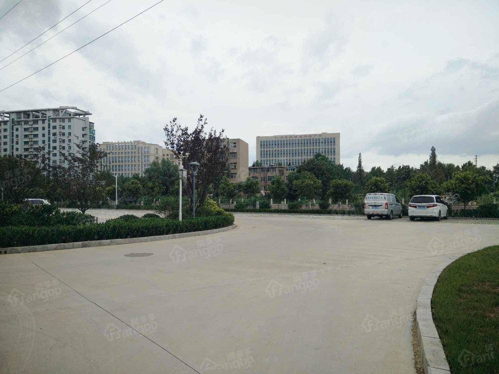 城阳村社区盛德苑小区图片