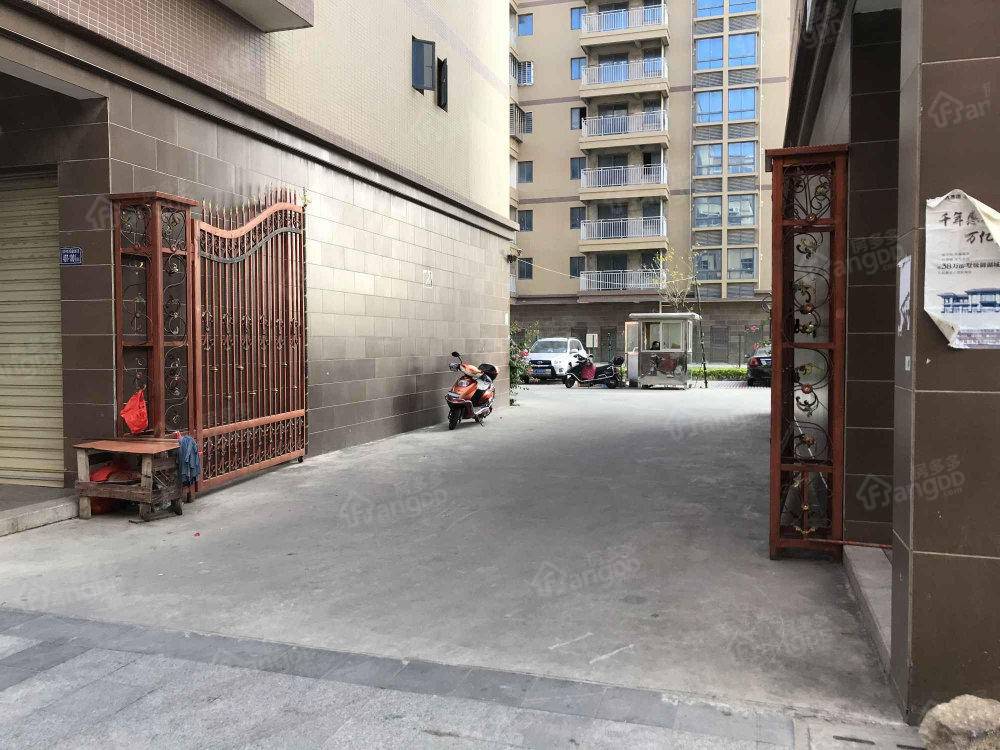源盛城市花园小区图片