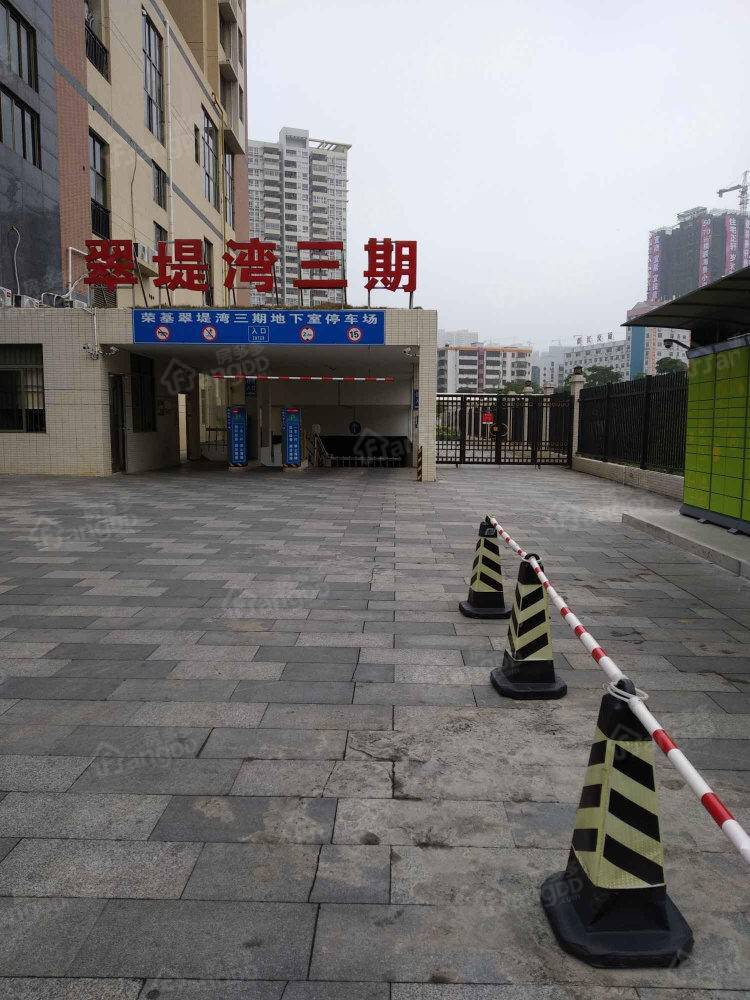 翠堤湾三期小区图片