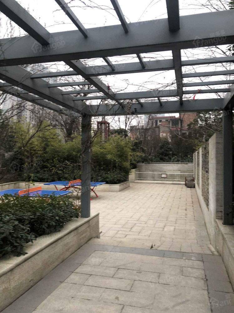 雅沁苑小区图片