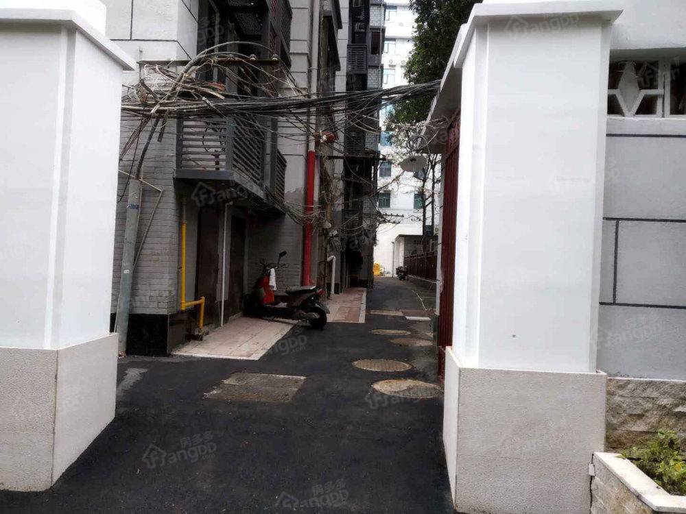 福州市邮政转运站宿舍小区图片