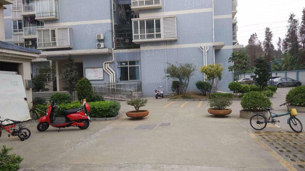 栢名轩小区图片