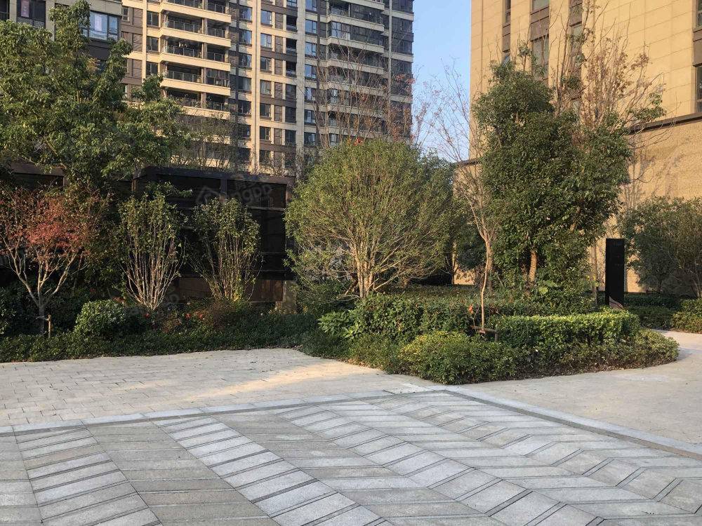 青浦绿地中心小区图片