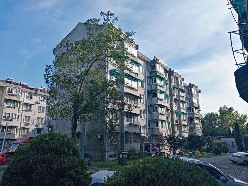 江南圣地苑小区图片