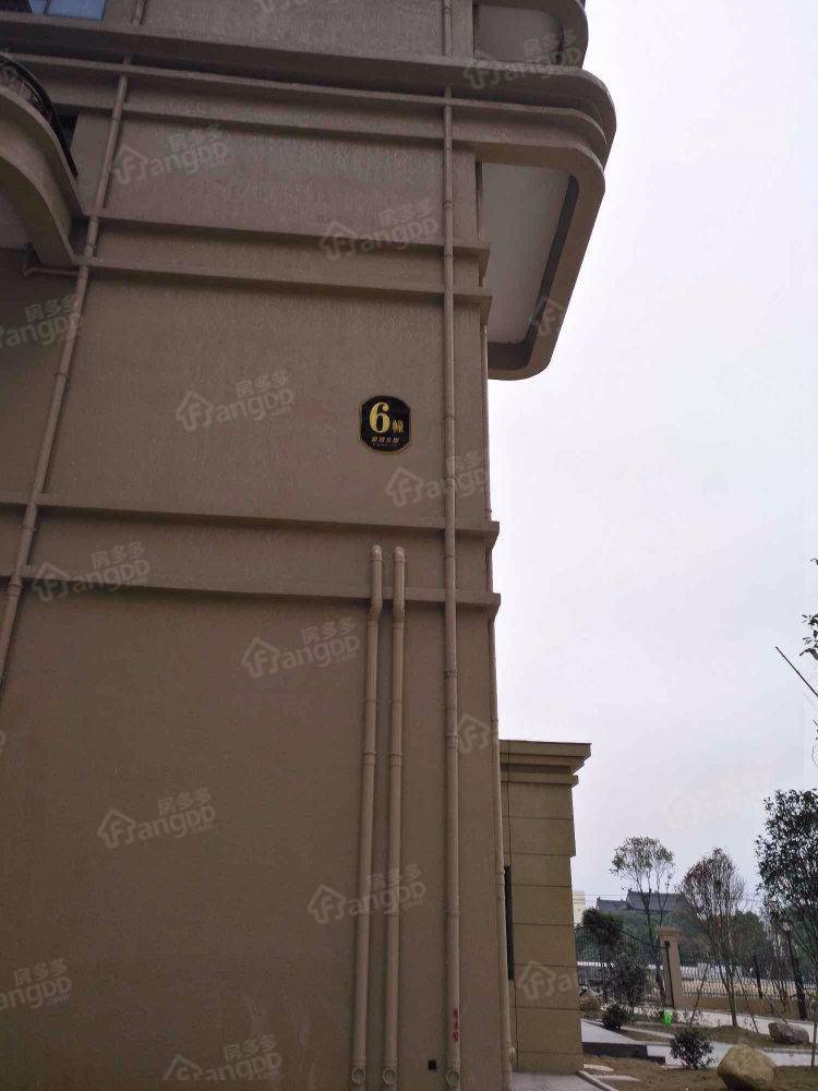 豪城水岸小区图片