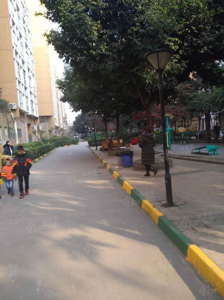 明蜀新村B区小区图片