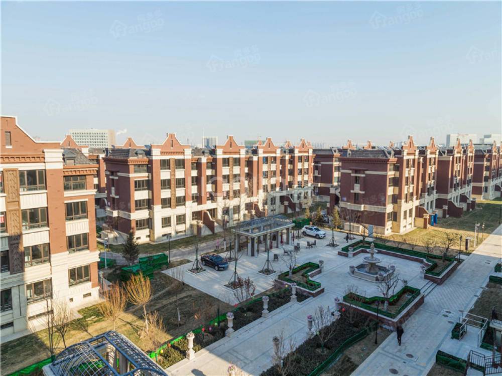 联发红郡小区图片