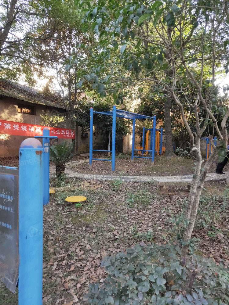 泰阳宿舍小区图片