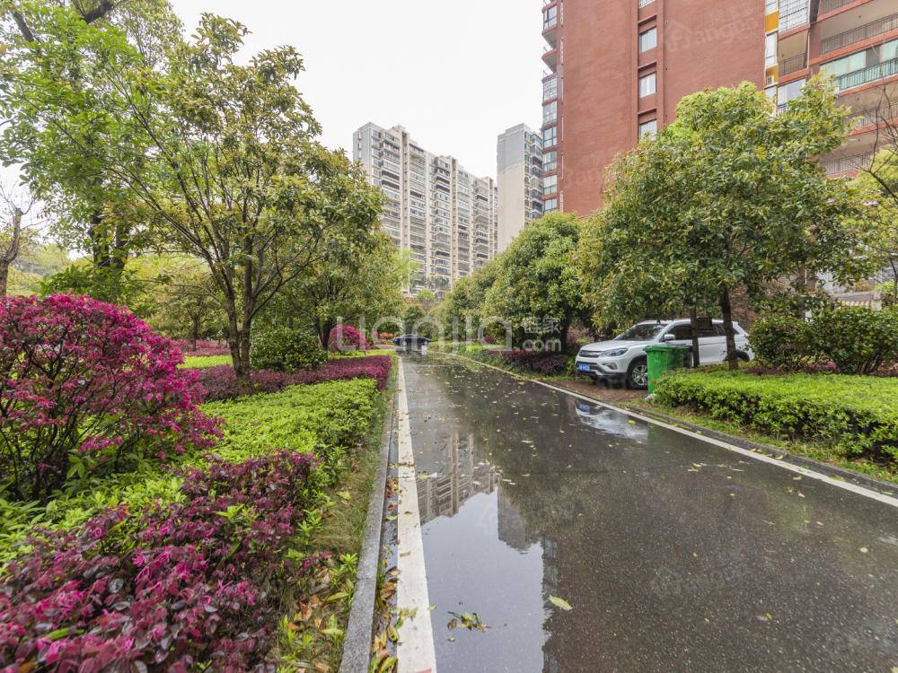 湘怡佳园小区图片