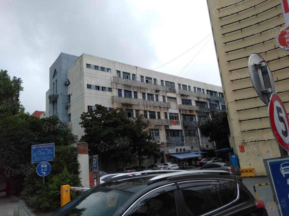 苏宁工业小区小区图片