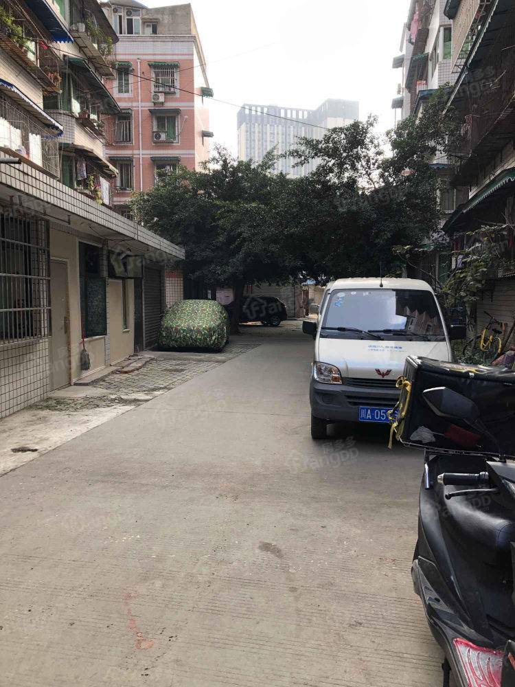 红旗商业街45号院图片