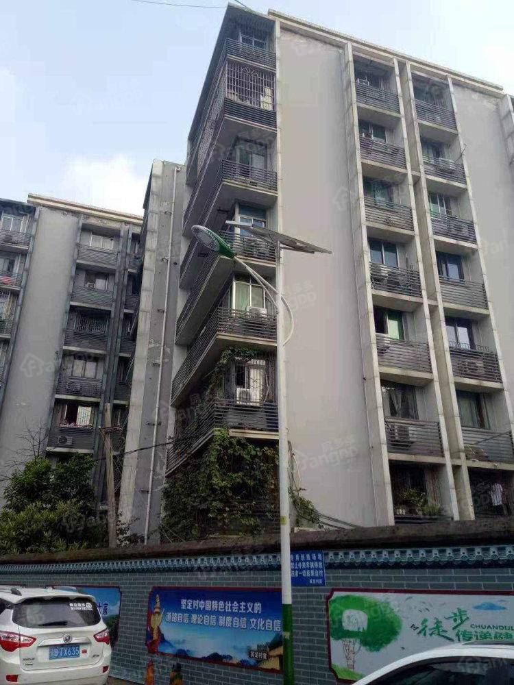渝南大道64号院小区图片