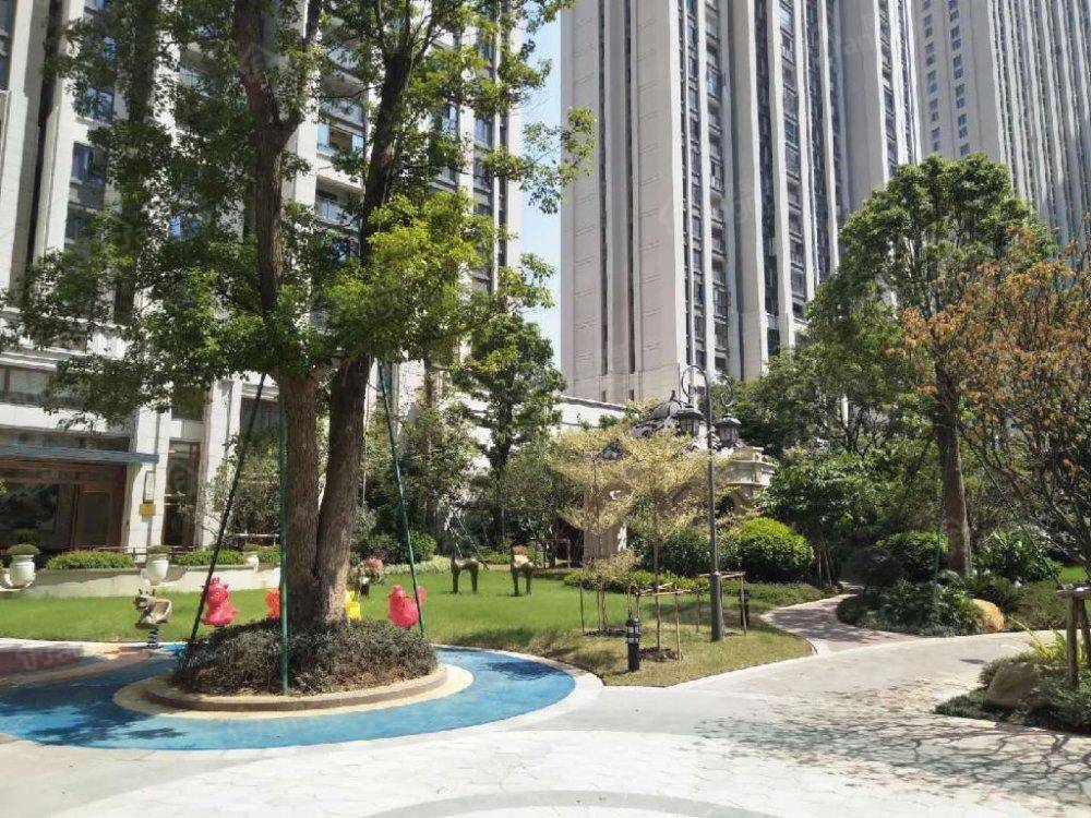 东海泰禾广场小区图片