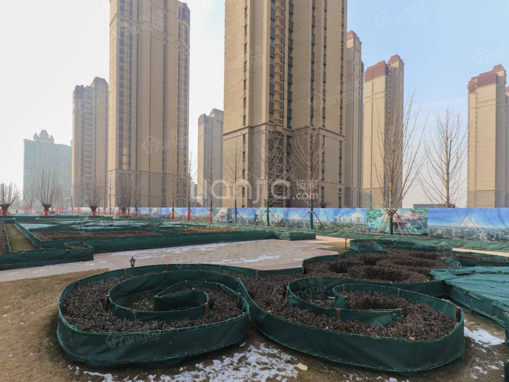 恒大翡翠华庭小区图片