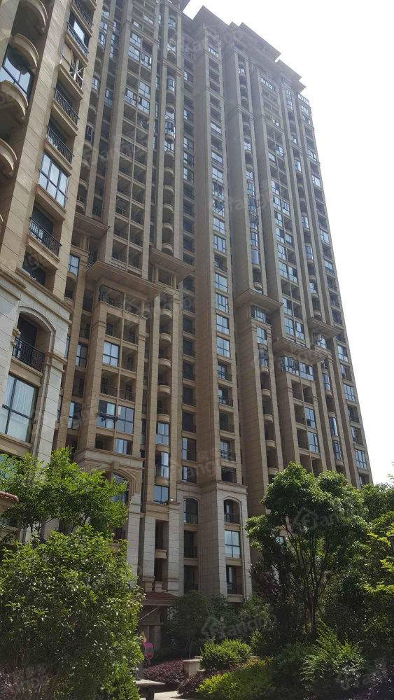 万城御珑湾小区图片