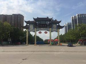 凤凰湖畔