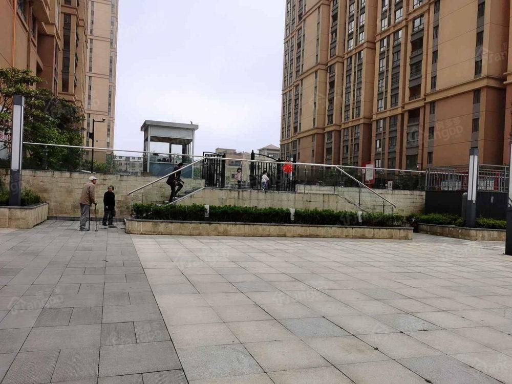 云城苑小区图片