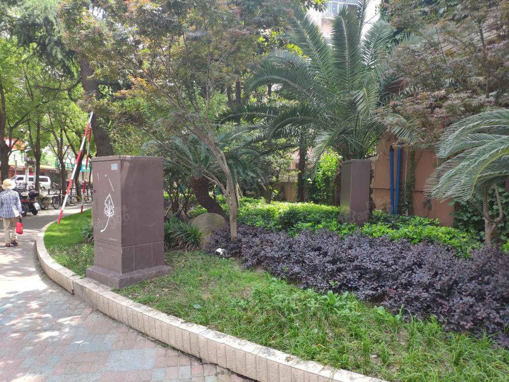 大连西路161号小区图片