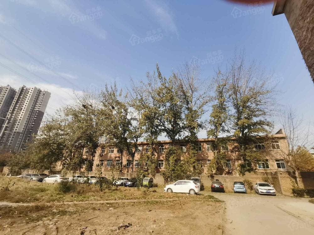 西安电力工业学校家属院小区图片