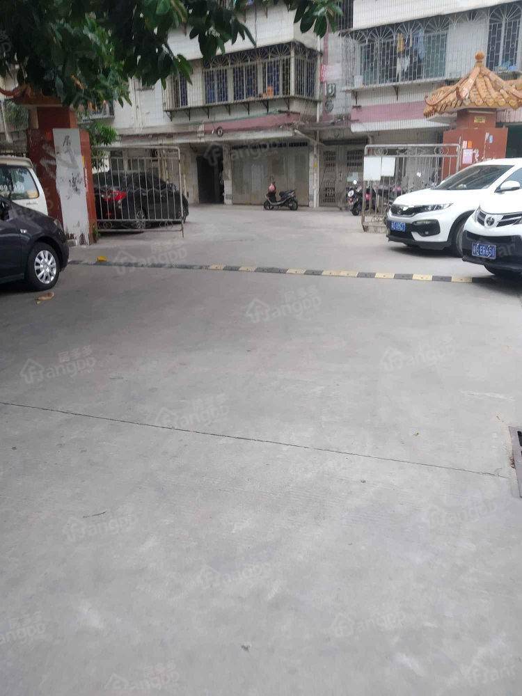 安居楼小区图片