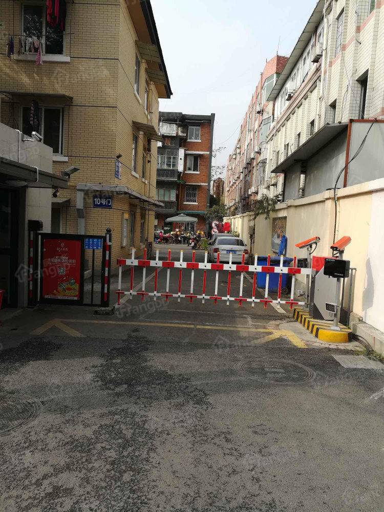 圣灯乡关家堰村小区图片