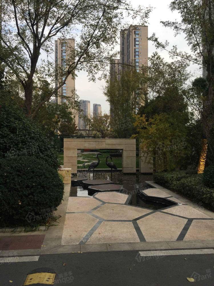中海龙城花园南区小区图片