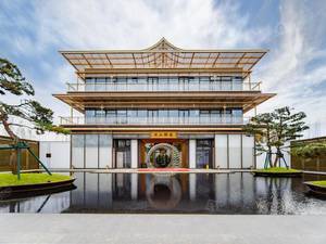 交投地产·兴进集团 滨江郡府